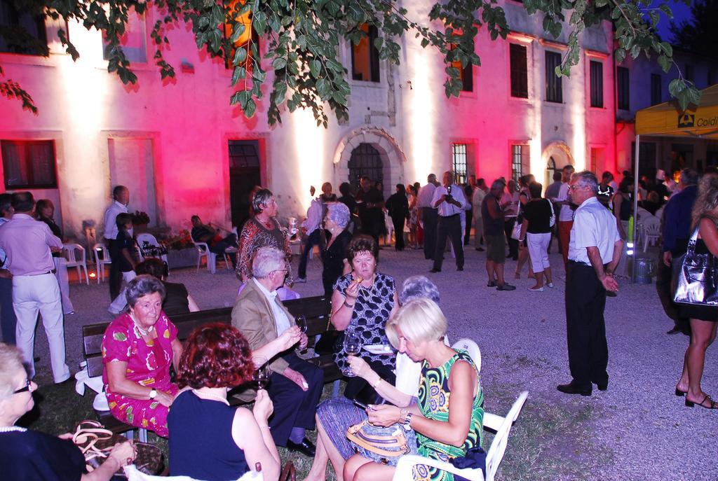 Agriturismo Il Palazzone Montegalda Eksteriør billede